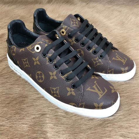 lousi vuitton sneakers.